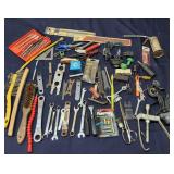 T5 50+Pc Drill bits Tools Files wire brushes