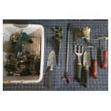 H2 15pc sprinklers, trowel Gardening/Yard tools