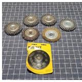 T2 7pc DeWalt rubber backing pad Wire wheel brushe