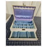 I3 Multi-Tier Jewelry Box