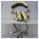 Q2 Musicland Head phones SHP-3