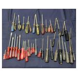 T2 42Pc Regular / phillips Screwdrivers