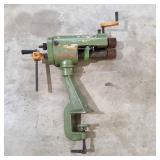 H3 metal fabricating Beeder crimper