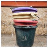 YD 4pc approx 3 gal livestock buckets