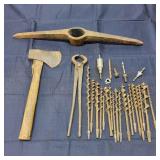 I3 27Pc Hatchet Pick axe wood bites