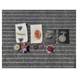 L3 11pc Broaches Shell Broach Pendents