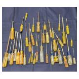 T2 29Pc Regular / Phillips Screw drivers Craftsman