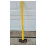 YD 15lb. Sledge Hammer w/ Fiberglass Handle