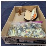 T5 100+ Fishing Buttons ET