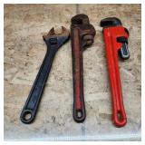 T2 3pc (1) adjustable wrench (2) Pipe wrenches,