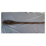 T3 vint. clothes pounder 4 1/2 feet