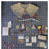 L3 20+pc Faux Pearl Beaded Collar Necklace