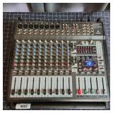 O2 Behringer Europower PMP3000