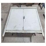YD cabinet 36x36x36
