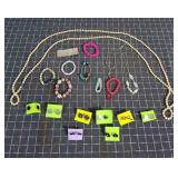 SC 18pcs ear rings cosmetic julery neckles beads