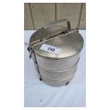 D Katie Brown Metal 3 Tier Lunch Kit with handle