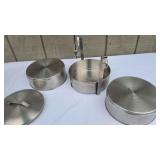 D Katie Brown Metal 3 Tier Lunch Kit with handle