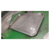 A 4pc 16.6x22.5x1in Metal Trays