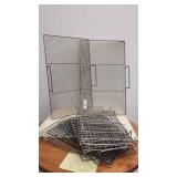 A 11 Baker Cooling Racks 9.5in by 13in up to (2) 1