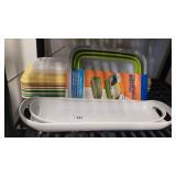 B 18pc 9 9x25in Fiberglass Trays 6, 6.5x17.5 Plast