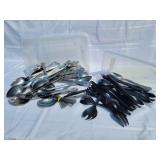 E Serving Utensils Metal and Plastic Serving Spoon