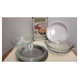 A 10pc 9 10in Pie plates, Glass, 8inx11in Apple Pi