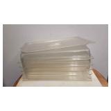 A 6pc 8 Quart Food Storage Cont Full Size. 1 Lid (