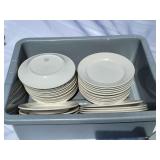 Q-1  8.25in Ceramic Plates