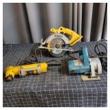 T5 dewalt saw, Power tools: milwaulkee charger, 12