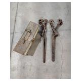 I3 3Pc Tractor tool box Chain binders