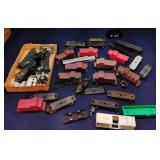 F2 47Pc 027 Gauge Train  Car Train cars