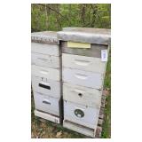FAUSSETT RD HOWELL 3 Complete Hives