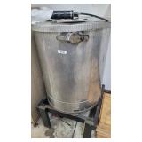 a Walter T Kelley Honey Storage Tank Approx 80 Gal