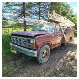 1985 Ford F-350 Service Truck with Utili 1985 Ford