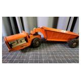 C3 - Metal Structo Toys Bottom Dump Eart Metal Str