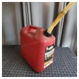Briggs & Stratton Smart-Fill fuel filling system,