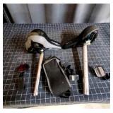 G3 - Bicycle Saddles, Reflectors & Acces Lot of bi