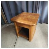 N5 - Oak End Table Game Table Dual Purpo Versatile