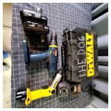 T5 - DeWalt Cordless Scre Mixed lot of cordless po