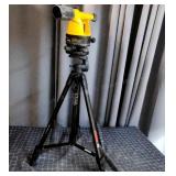 DeWalt DW090 builder's level complete with tripod.