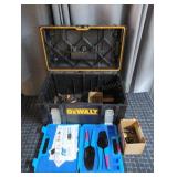 T5 - DeWalt Crimping Tool and Heavy Duty DeWalt cr