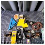 T5 - Stud Finder, Level, Useful assortment of hand