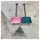 YD - Snow Shovels and Metal Leaf Rake Se Lot of th