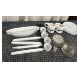 P1 - Electric Gravy Boats, Ceramic Serve Assorted