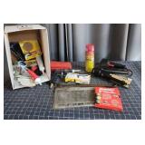 Mixed shop lot including Bauer 5' hook & loop sand