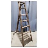 T5 - Antique Wooden Step Ladder with Met Vintage w