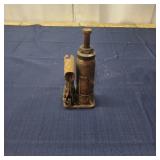 T5 - Vintage Hydraulic Bottle Jack Hydraulic bottl