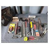 F2 - Toolbag Mr 7 Hands Multi Tool Assorted Tools
