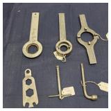 Q3 - Collection of Vintage Maytag Wrench Large lot