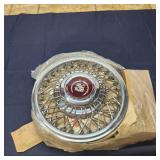 G1 - Cadillac Wire Spoke Wheel Cover Hub 4 Cadilla